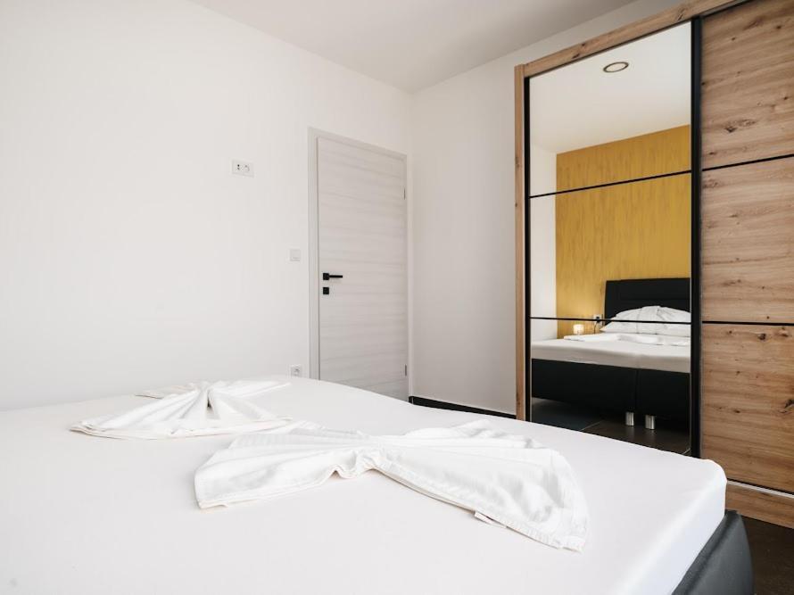 Luxury Apartments-La Dino Maky Vodice Quarto foto