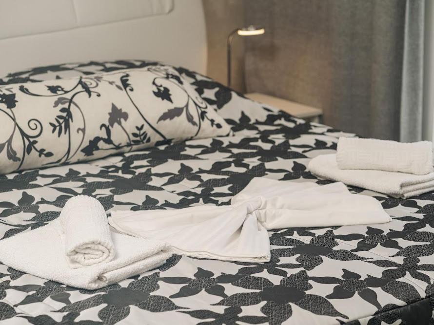 Luxury Apartments-La Dino Maky Vodice Quarto foto