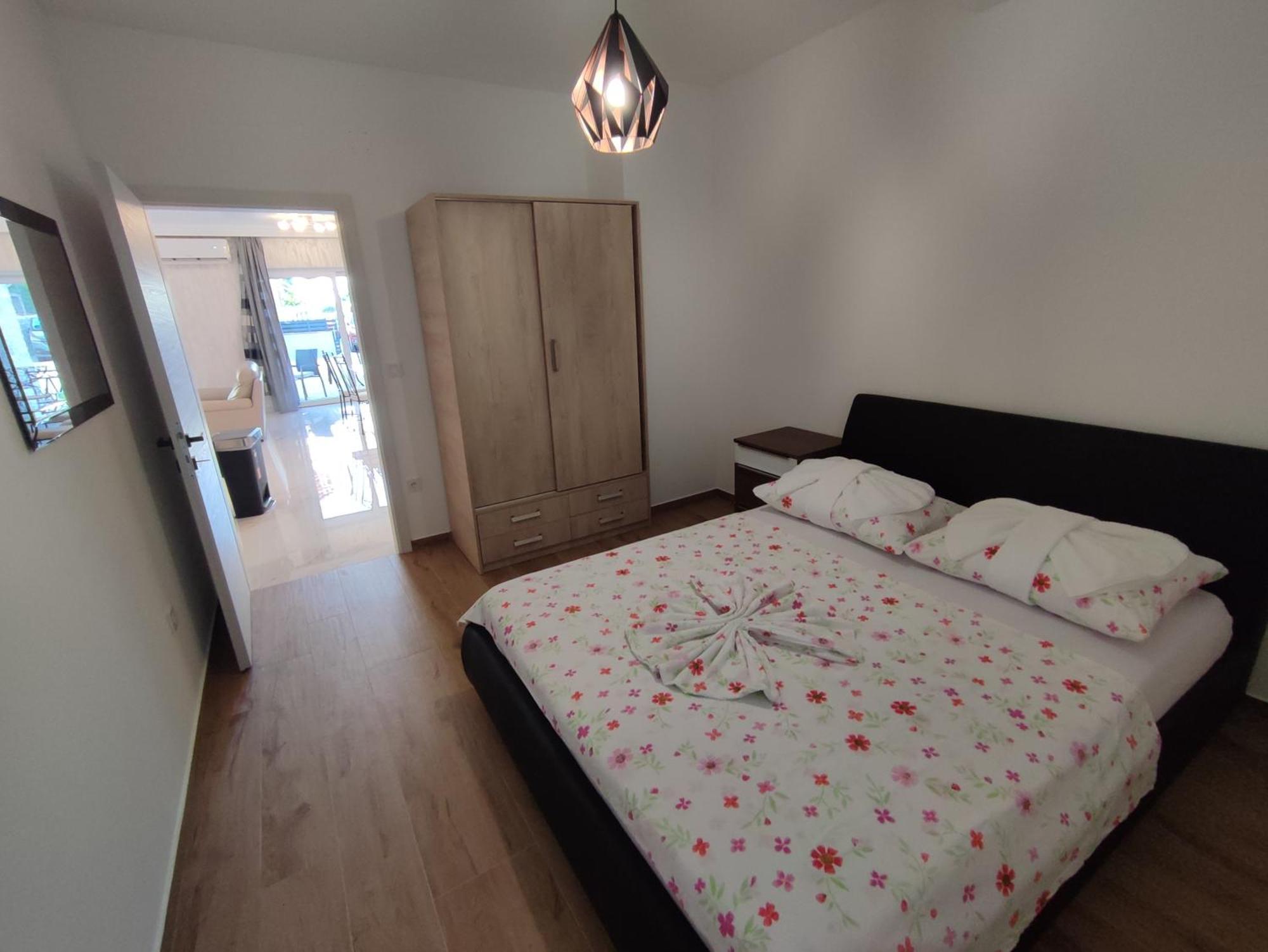 Luxury Apartments-La Dino Maky Vodice Quarto foto